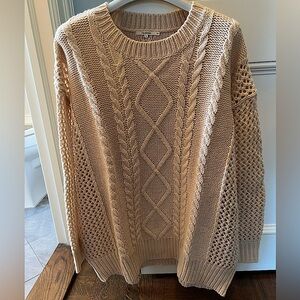 TULAROSA CREAM CABLE KNIT SWEATER! Size Small. Gorgeous sweater/ oversized fit!